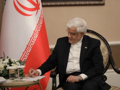 عارف: قهرمانی جوانان وزنهبردار، تجلی امید در برابر فشارهای دشمنان است