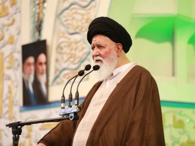 علم‌الهدی:نوسان قیمت از گرانی هم بدتر است/همه در مقابل معیشت مسئولیم