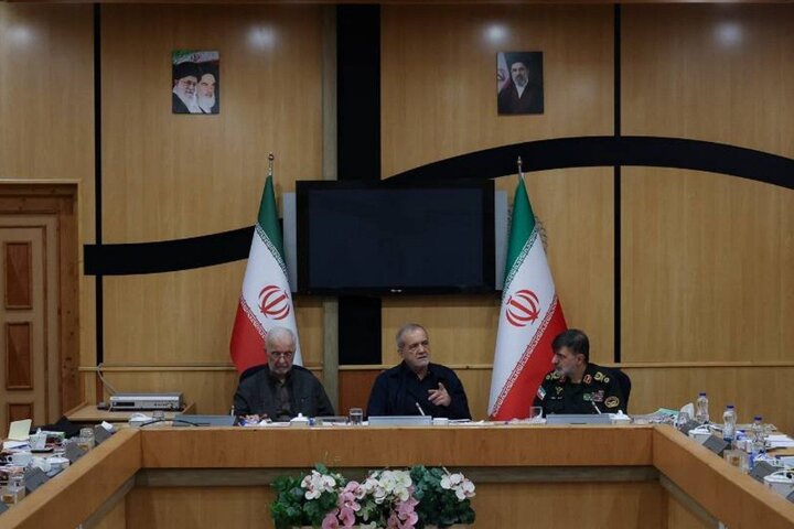 پزشکیان: بازمهندسی و مردمی‌سازی ساختار امنیت کشور ضروری است