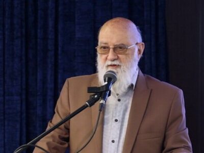 چمران: انبار نفت شهران باید جابهجا شود