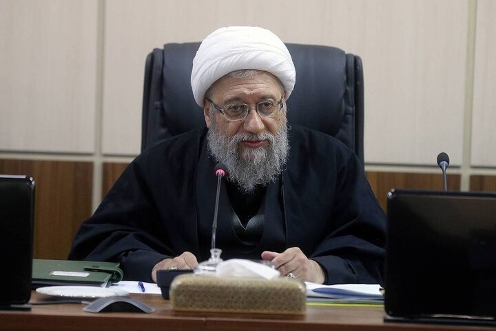آملی لاریجانی: ایران در کنار لبنان در صف جبهه مقاومت ایستاده است