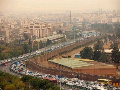 تهران و کرج در محاصره آلودگی / خودروها عامل اصلی بحران هوا اعلام شد