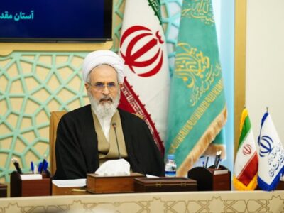 حوزه باید با حفظ اصالت علمی در میدان کنش اجتماعی نقش‌آفرینی کند