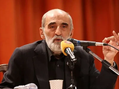 شریعتمداری : قُمپز درکردنهای ترامپ، به راه رفتن پنگوئنها شبیه است