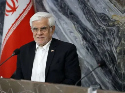 عارف: توانمندیهای دفاعی امروز کشور فرسنگها جلوتر از دو ماه گذشته است