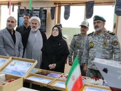 مهاجرانی: نیروی دریایی نقش برجسته‌ای در حفظ امنیت کشور ایفا کرد