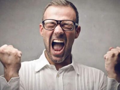 هیجان چیست؟ تعریف علمی، ساختار، انواع و اهمیت آن برای روان‌شناسان و درمانگران