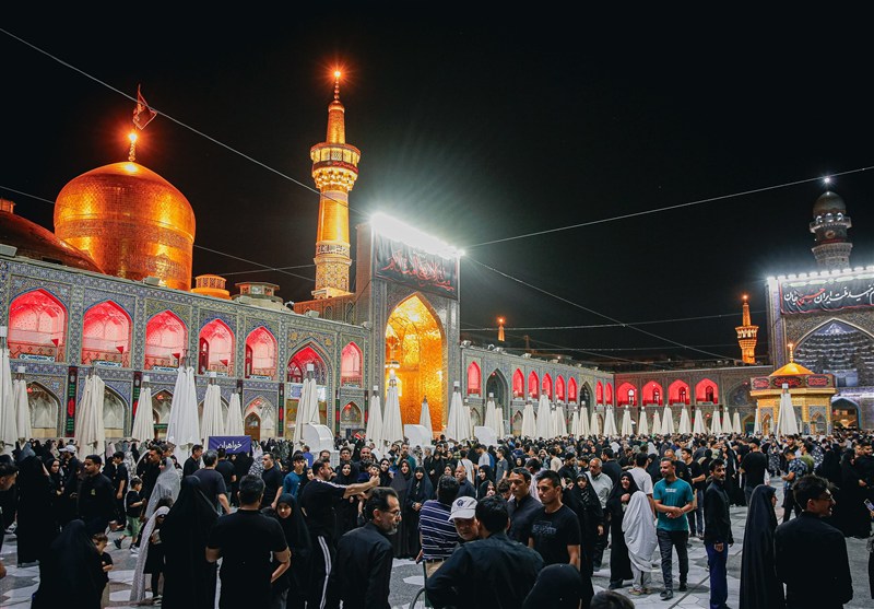 چهارشنبه امام رضایی در سوگ علمدار؛ مشهد بوی فرات گرفت مشهد مقدس , اخبار مشهد , امام رضا (ع) , حرم امام رضا(ع) , آستان قدس رضوی , خراسان رضوی , کربلا , تاسوعا , حسینیه تسنیم ,