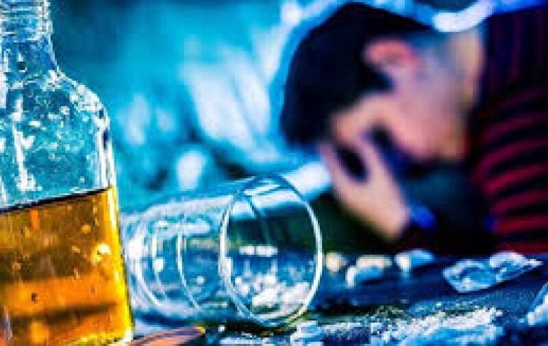 چگونه ترس و اضطراب می‌توانند زمینه‌ساز اعتیاد شوند؟