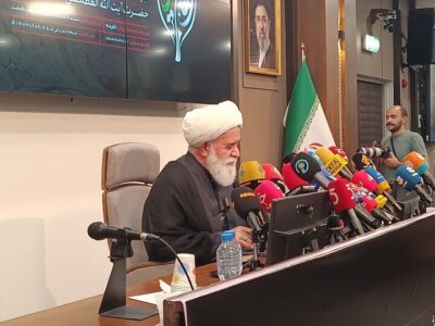آیتالله رشاد: رهبر شهید جامع همه شاخههای حکمت بودند