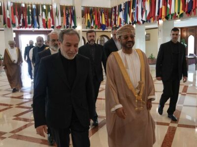 استقبال وزیر امور خارجه عمان از عراقچی