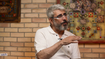 امیر غفارمنش: عزادارم و نمی‌توانم نسبت به کشورم بی‌تفاوت باشم