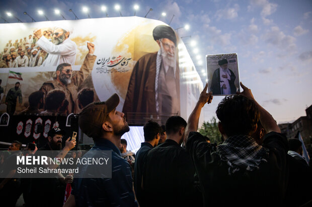 تهران در سوگ و حماسه؛ آغاز تشییع میلیونی رهبر شهید انقلاب اسلامی