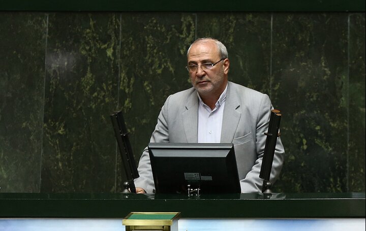 حاجیدلیگانی: حق اولاد باید بدون محدودیت به مشمولان پرداخت شود