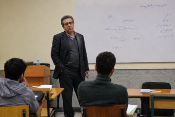 روایت وزیر اسبق علوم از دلایل مهاجرت استادان ایرانی