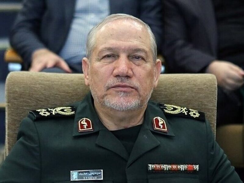 فرمانی که رهبر شهید ۱۵ سال پیش برای تنگه هرمز صادر کردند/ روایت رحیم‌صفوی را بخوانید