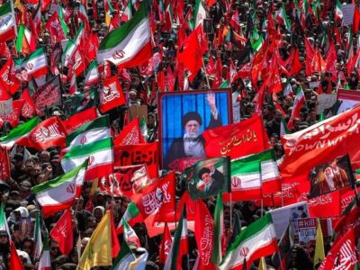 قیام به احترام آقای شهیدمان