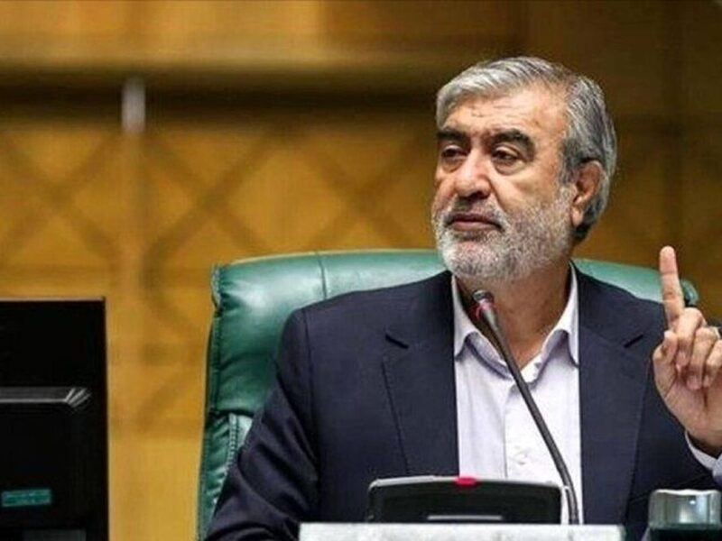 هشدار رئیس کمیسیون امنیت ملی به سربازان آمریکایی / بدون ثانیه‌ای درنگ فرار کنید
