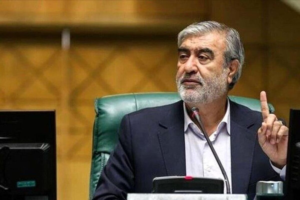 هشدار رئیس کمیسیون امنیت ملی به سربازان آمریکایی / بدون ثانیهای درنگ فرار کنید