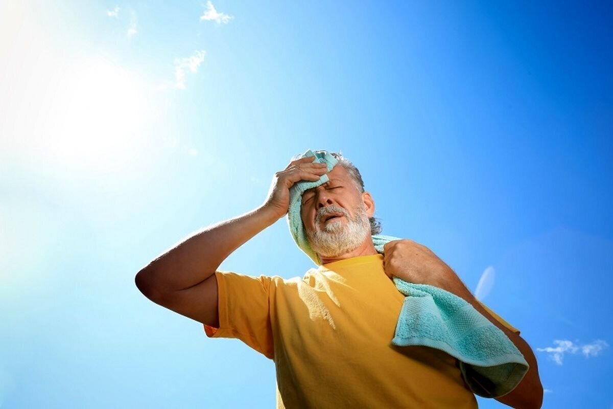 هشدار هواشناسی درباره گرما و آفتاب سوزان / روزهای سخت تابستان برای تهرانیها