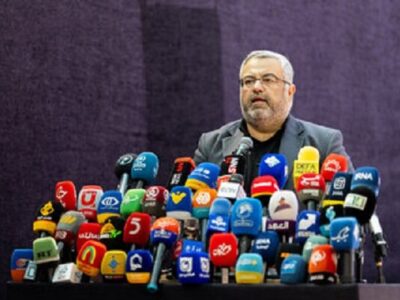 پیکرامام شهیدمان تاکنون نه به خاک سپرده شده ونه به ودیعه دفن نشده‌اند