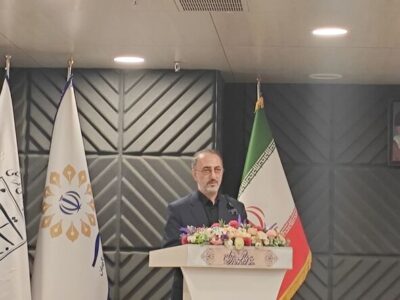 اسحاقی: میراث رهبر شهید ایران قوی و عزیز است