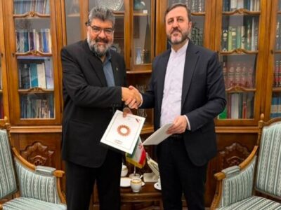 امضای تفاهم نامه همکاری حقوقی بین وزارت خارجه و مرکز وکلای قوه قضاییه