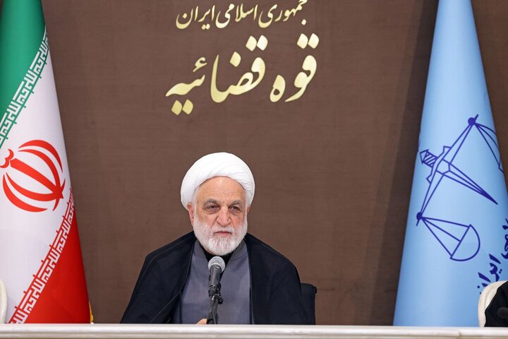 اژه‌ای: نباید برای دشمن خوراک جنگ روانی تدارک دید