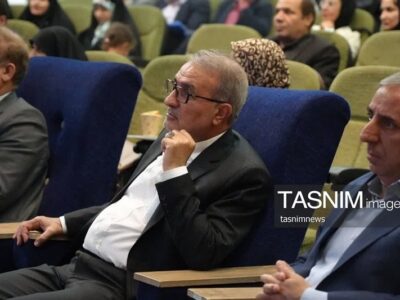 سکه رایج وعده در جیب خبرنگاران؛ تکریم رسانه به “نمایش درمانی” تبدیل شد
