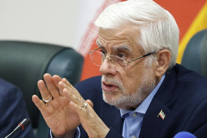 عارف: برنامههای آموزش و پرورش باید حداقل ۱۰ ساله باشد
