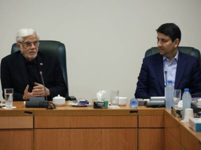 عارف: موانع مقرراتی اقتصاد دیجیتال باید برطرف شود