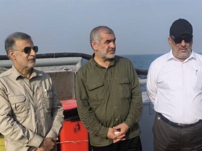 نیکزاد: ملت ایران اجازه سلطه بر منابع نفتی را نمی‌دهد