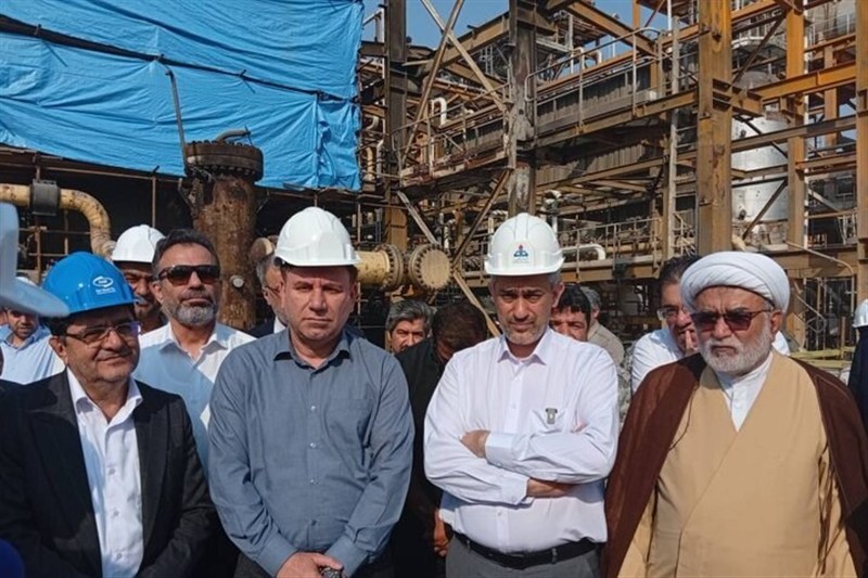 وزیر اقتصاد: تسریع در روند بازسازی صنایع آسیب‌دیده عسلویه اولویت دولت