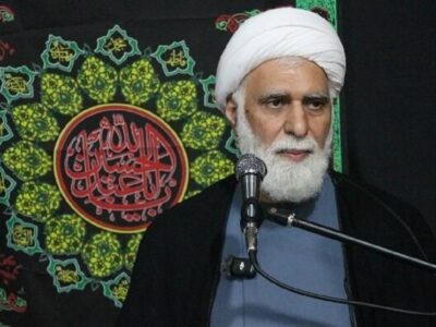 امام جمعه کیش: آمریکا باید از منطقه خارج شود