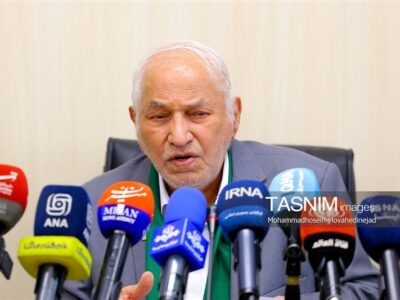 جولایی: پول‌های مشکوک را برای آزادی زندانیان نمی‌پذیریم