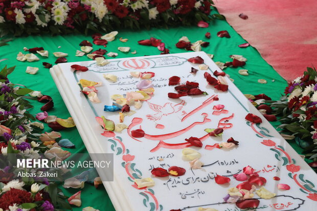 دفاع مقدس بخشی جدایی‌ناپذیر از هویت ملی ایران است