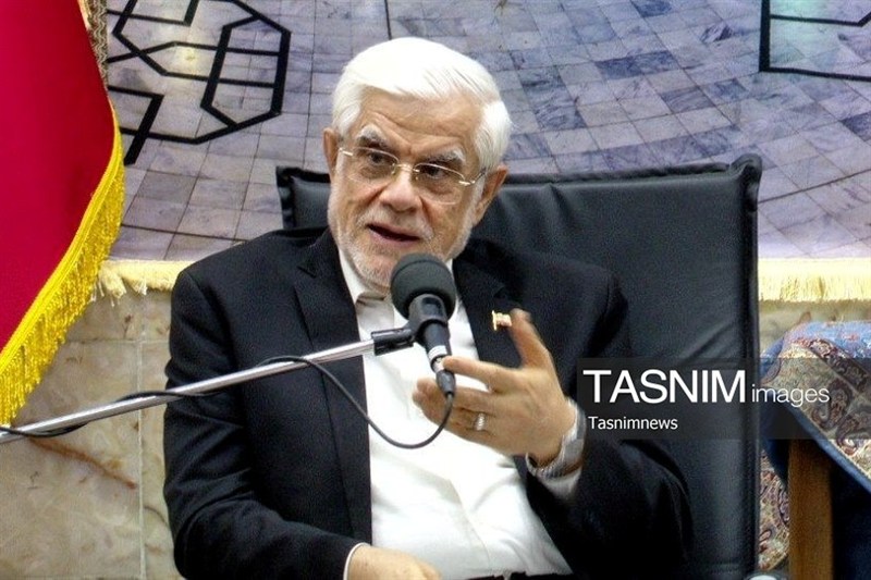 عارف: اصلاح قیمت سوخت باید تدریجی و با توجیه مردم انجام شود