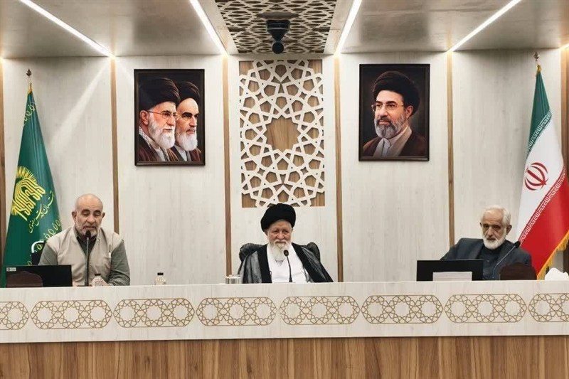 علم‌الهدی:رهبری ‌‌پس از تصمیم خبرگان هدایت مستقیم جنگ را برعهده گرفتند