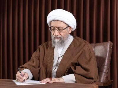 لاریجانی: ۲۰۰ روز حضور در خیابان ضامن امنیت و سربلندی ایران شده است
