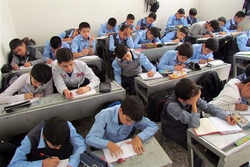 محمدشهر کرج زیر فشار جمعیت دانش‌آموزی/ مدارس جدید از راه می‌رسند؟