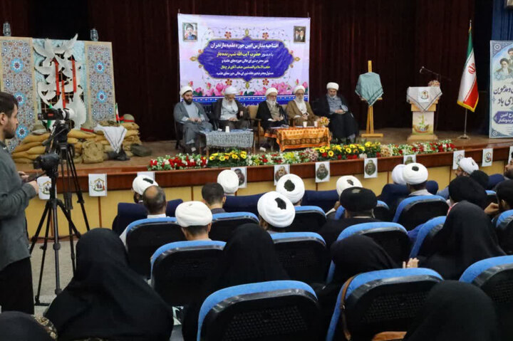 مدارس سنگر اصلی تربیت نسل آینده هستند