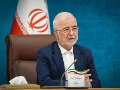 وزیر کشور: به‌جای مسئولان برای سرمایه‌گذاران فرش قرمز پهن کنید