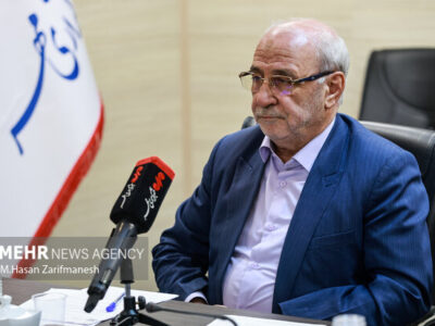 حاجی‌دلیگانی: قرار نبود دلار بر همه شئونات زندگی مردم سایه بیندازد