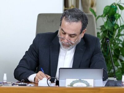 واکنش وزیر خارجه به خبر دروغین اخراج دیپلمات‌های ایرانی