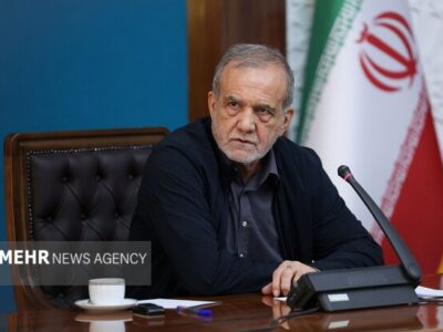 پزشکیان درگذشت پدر شهیدان والامقام اسفندیاری را تسلیت گفت